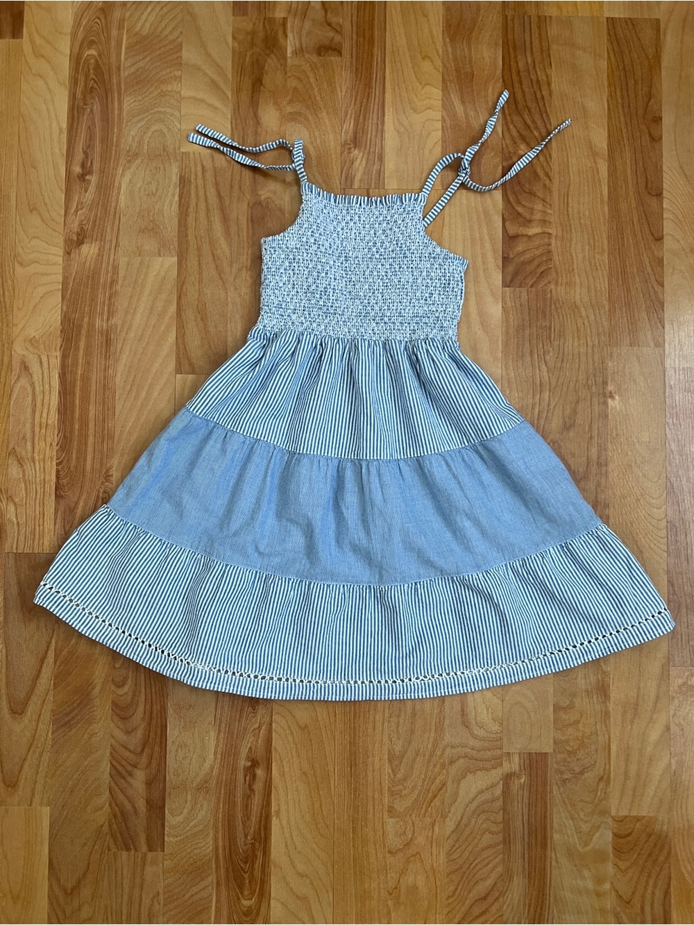 VGUC Seed Heritage Blue & White Smocked 💯 Cotton Striped Tank Dress Girls sz 8
